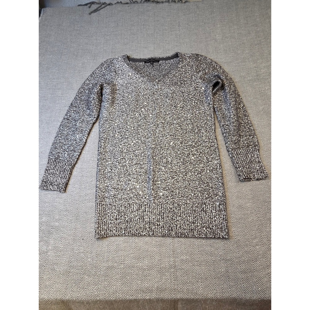 White House Black Market Sweater Womens Small Black White Knit Ribbed Hem V Neck